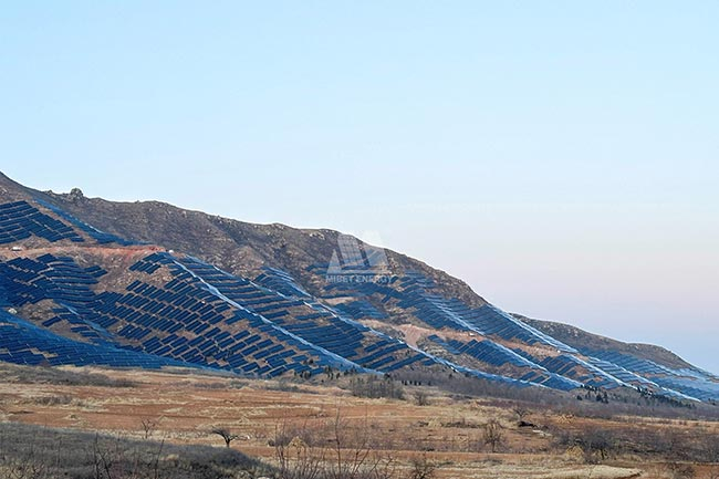 80MW光伏电站竣工！迈贝特辽宁山地支架建设项目顺利上网